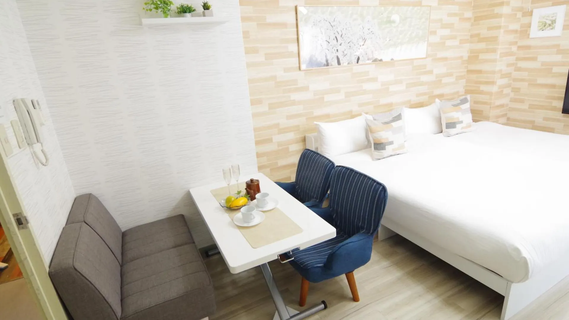 Nippombashi Art Hotel 501 Osaka